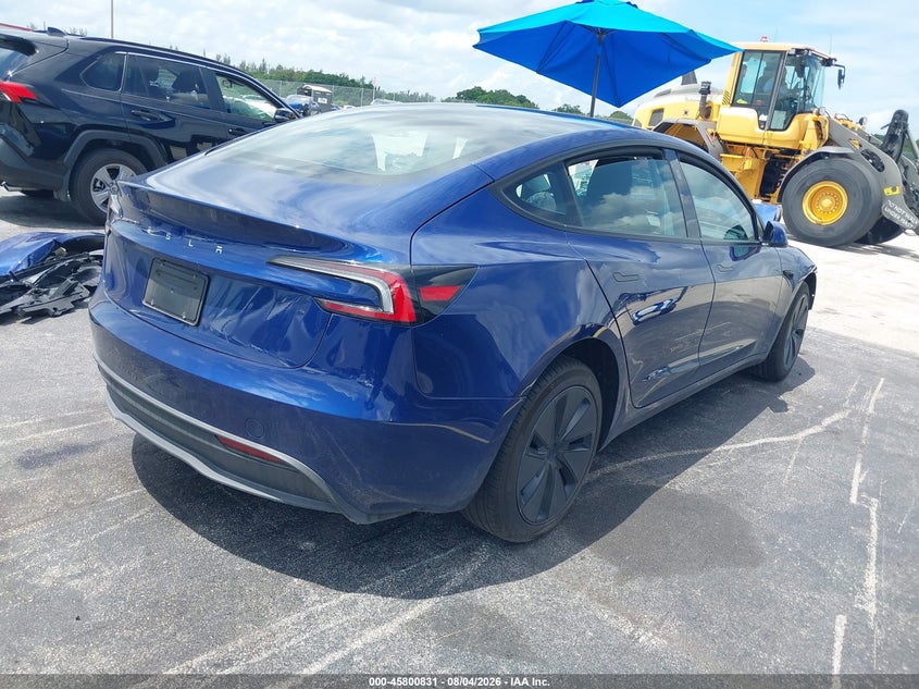 2025 TESLA MODEL 3 auction photo 4
