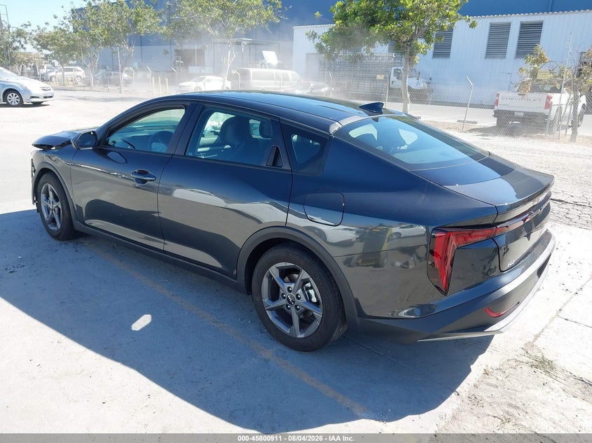 Vin: 3kpft4de3se166585, lot: 46299742, kia k4 lxs 20253