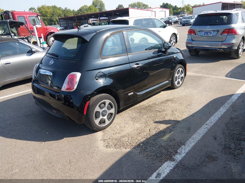 2015 FIAT 500E auction photo 4