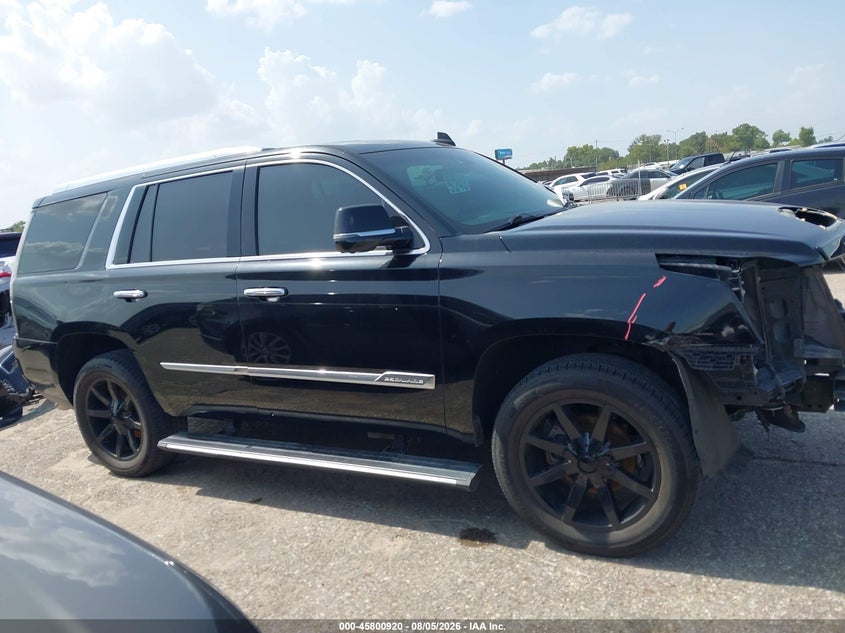 CADILLAC ESCALADE - zdjęcie 13
