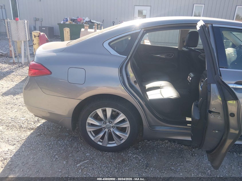 2011 INFINITI M37X auction photo 8