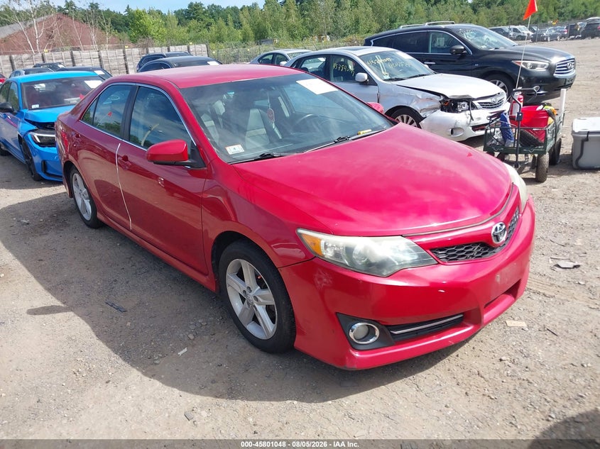 Vin: 4t1bf1fk0eu821780, lot: 46299879, toyota camry se 2014 img_1
