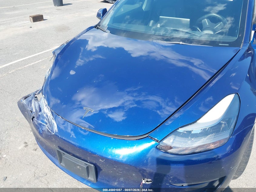 TESLA MODEL 3 - zdjęcie 10