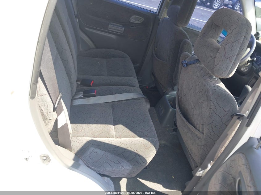 2002 CHEVROLET TRACKER auction photo 8