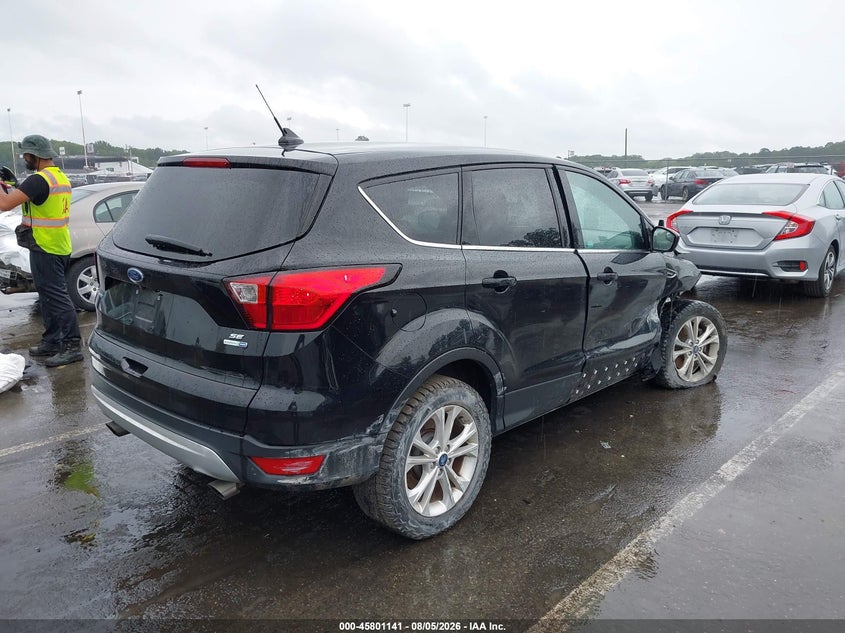Vin: 1fmcu9gd1kub44548, lot: 46299972, ford escape se 20194