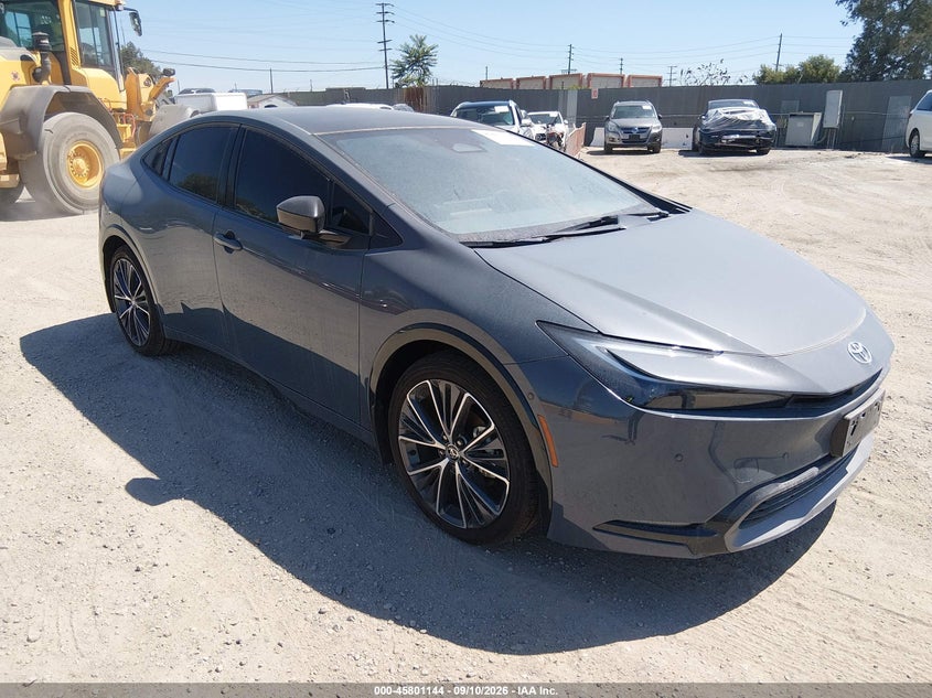 Vin: jtdacaau5t3069823, lot: 46299975, toyota prius limited 20261
