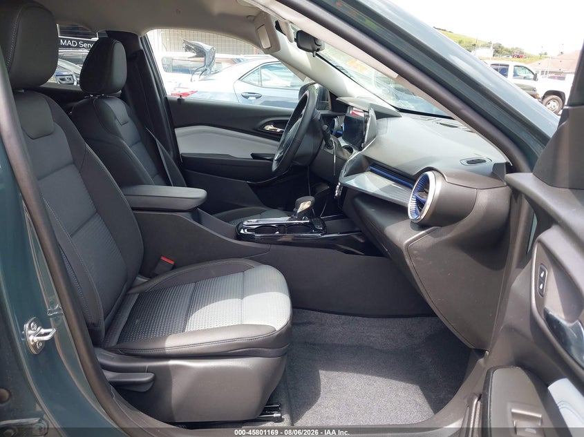 2026 CHEVROLET TRAX FWD LT · Фото 5