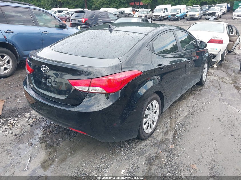2011 HYUNDAI ELANTRA auction photo 4