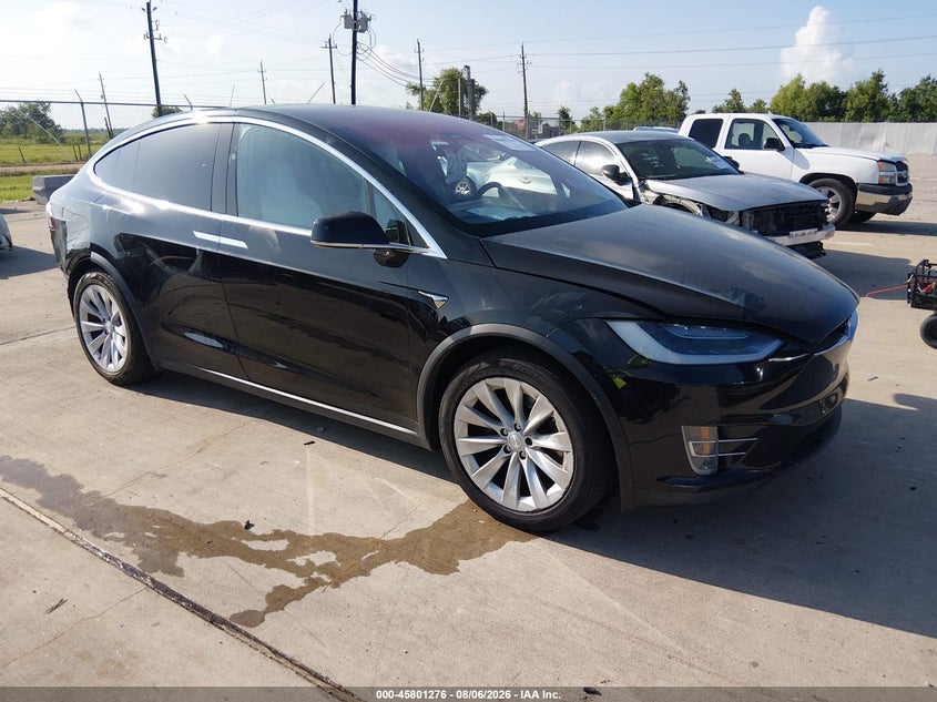 Vin: 5yjxcde20hf066584, lot: 46300107, tesla model x 20171