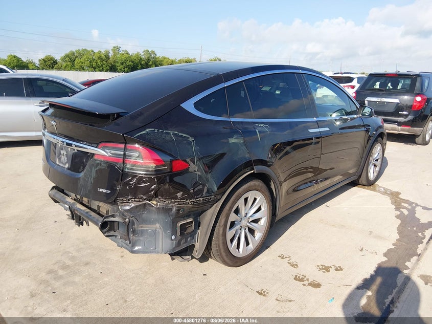Vin: 5yjxcde20hf066584, lot: 46300107, tesla model x 20174