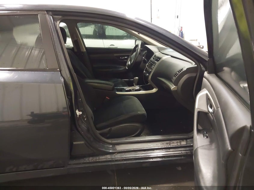 2015 NISSAN ALTIMA auction photo 5