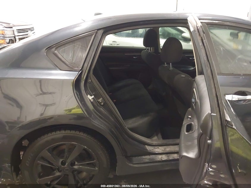 2015 NISSAN ALTIMA auction photo 8