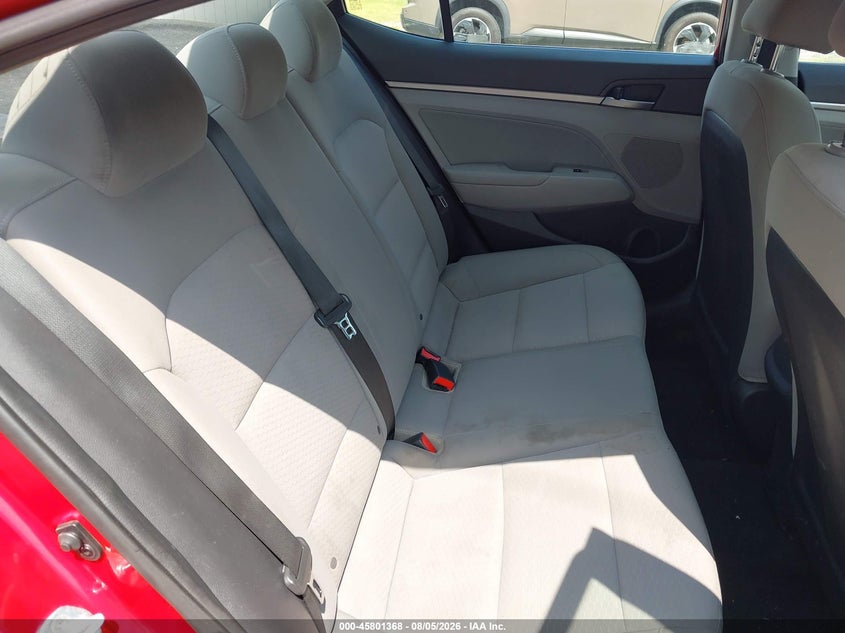 2020 HYUNDAI ELANTRA auction photo 8