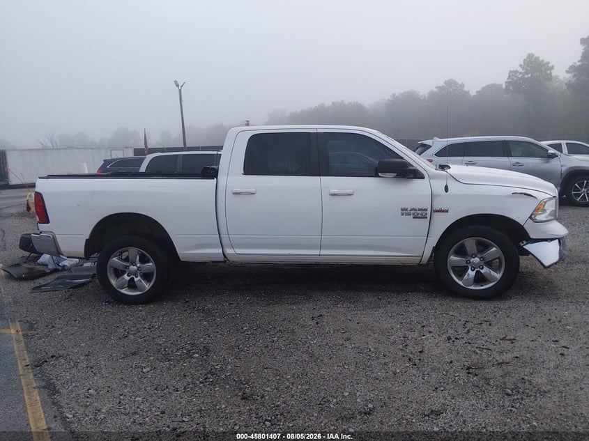 RAM 1500 CLASSIC - zdjęcie 14