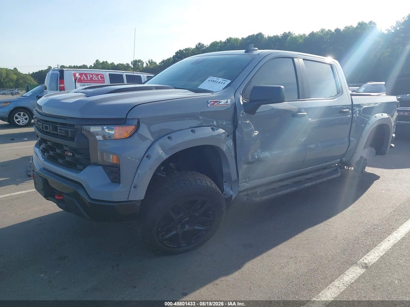 2024 Chevrolet Silverado, Left Front, IAAI, VIN 3GCUDCED0RG320074 — photo 2