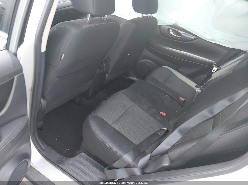 2018 NISSAN ROGUE auction photo 8
