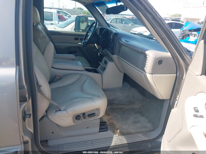 2001 GMC YUKON XL 1500 auction photo 5