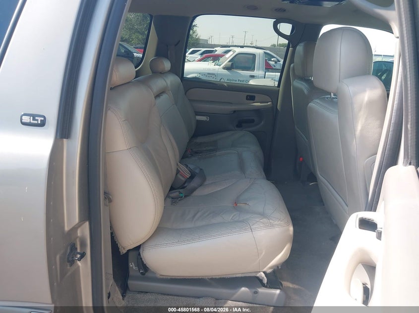 2001 GMC YUKON XL 1500 auction photo 8
