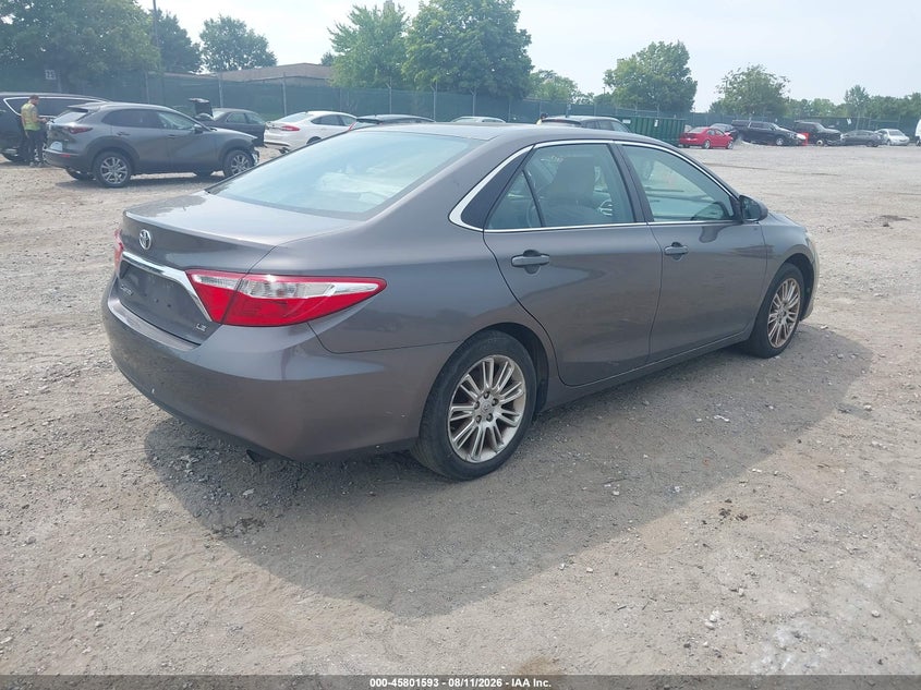 2015 TOYOTA CAMRY auction photo 4