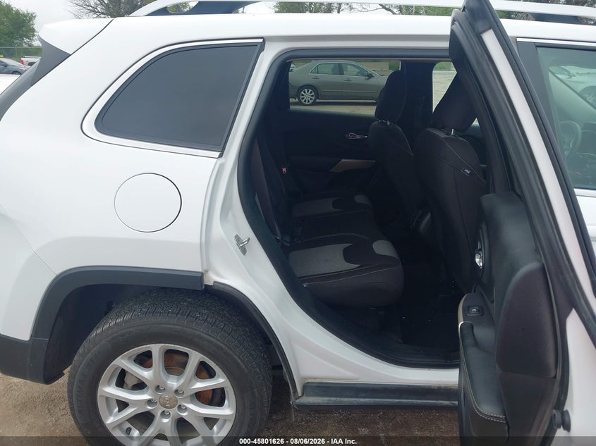 2018 JEEP CHEROKEE auction photo 8