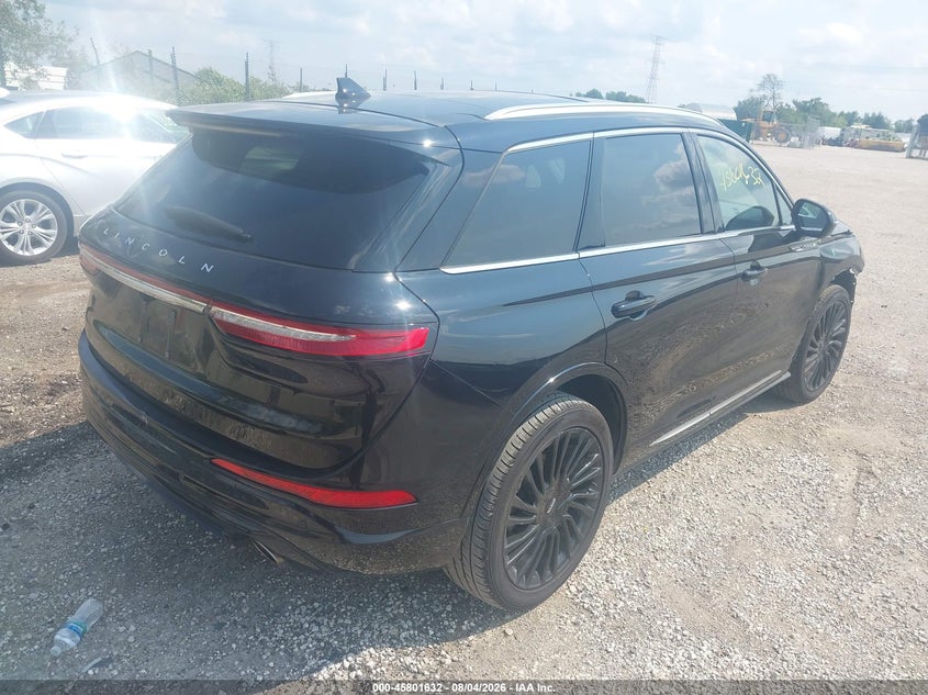 2021 LINCOLN CORSAIR auction photo 4