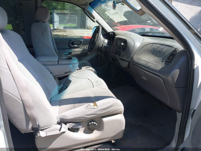 2003 FORD F-150 auction photo 5