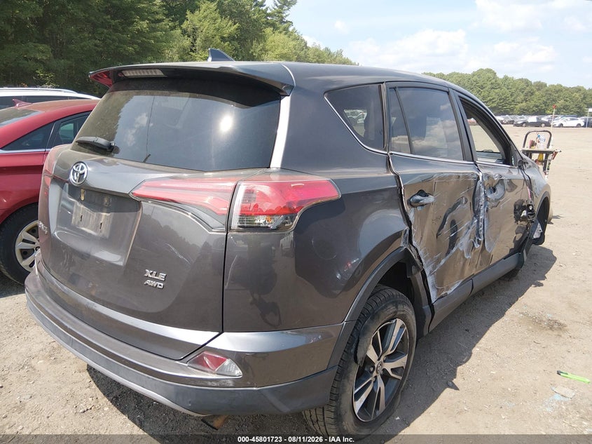 TOYOTA RAV4 - zdjęcie 4