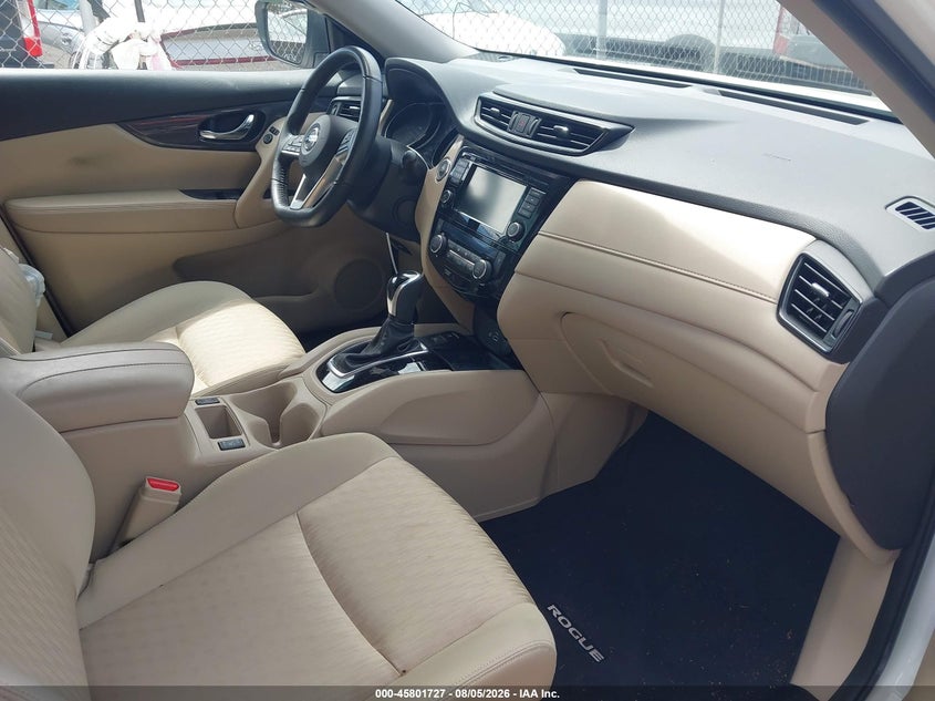 2020 NISSAN ROGUE auction photo 5