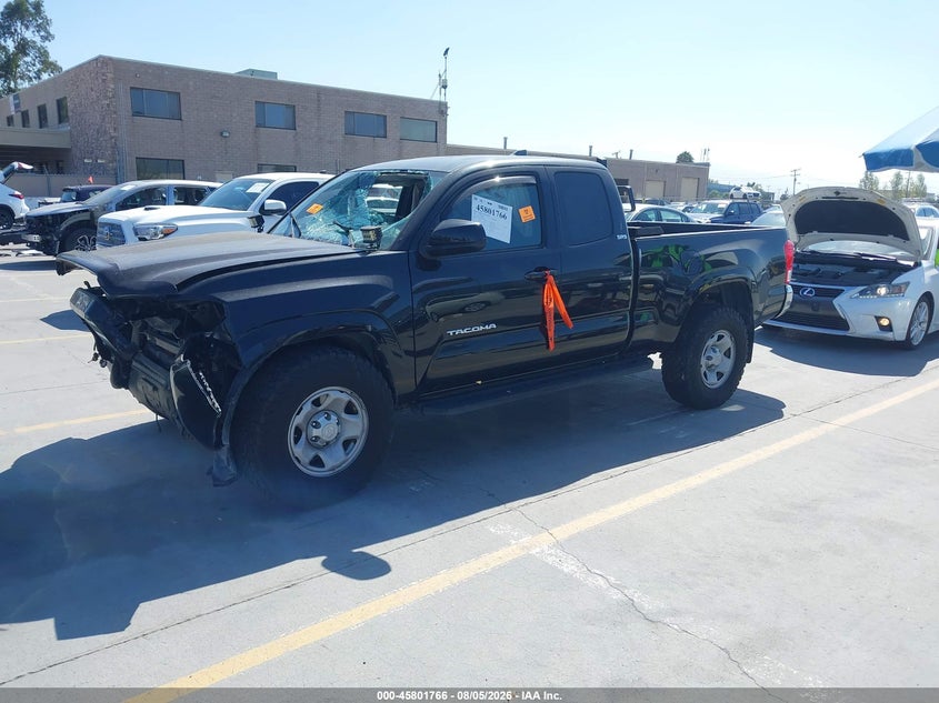 2016 TOYOTA TACOMA auction photo 2