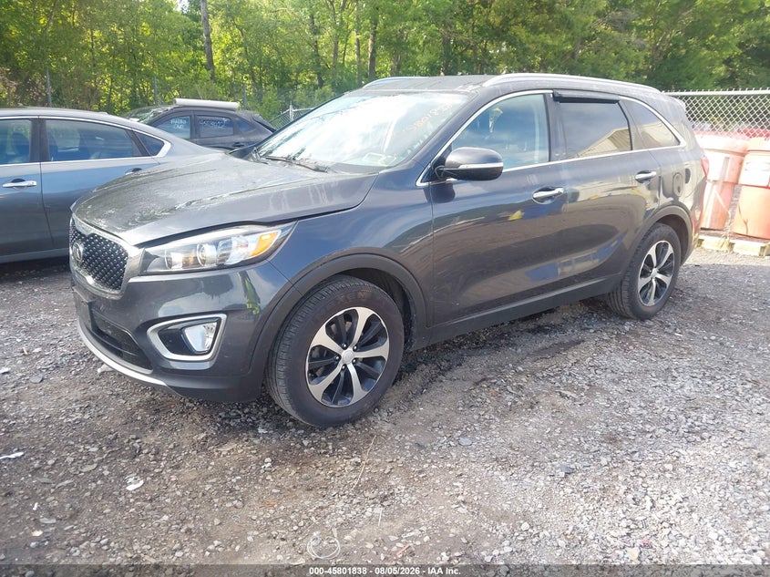 2017 KIA SORENTO auction photo 2