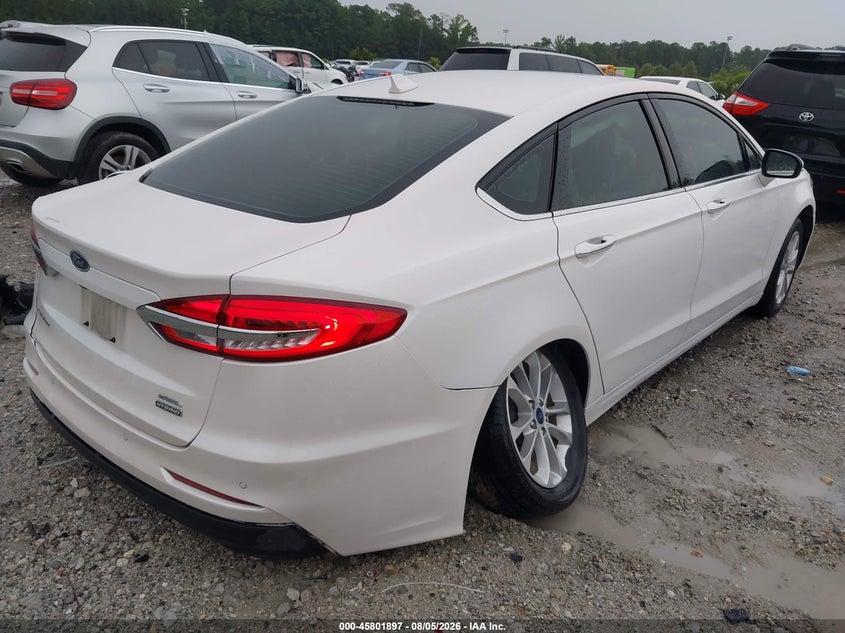 2020 FORD FUSION auction photo 4