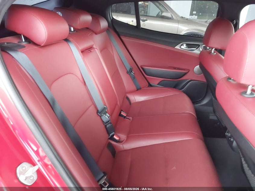 2018 KIA STINGER auction photo 8