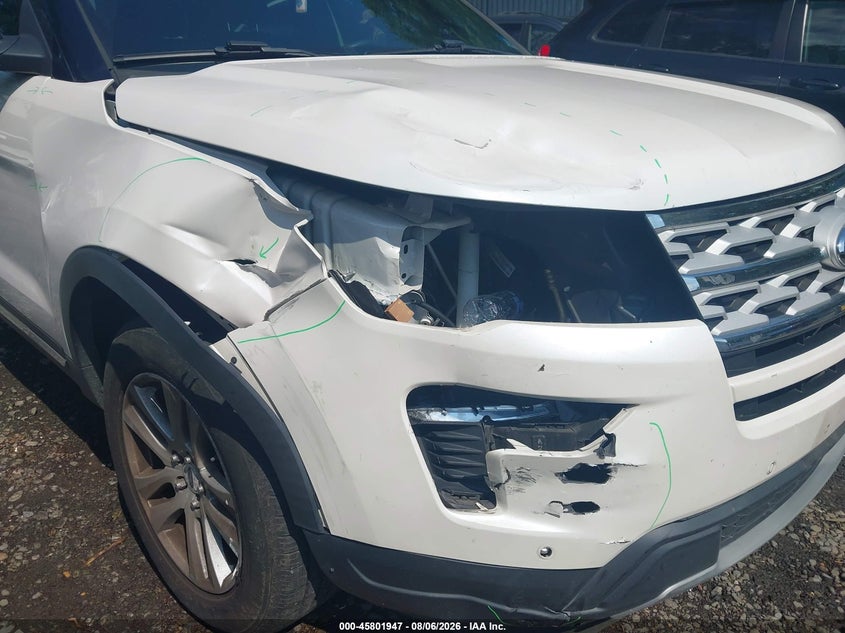 2019 FORD EXPLORER auction photo 6