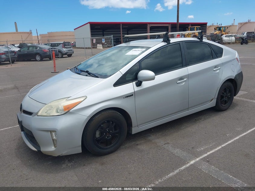 2013 Toyota Prius, Normal Wear & Tear, IAAI, VIN JTDKN3DU2D5556411 — photo 2