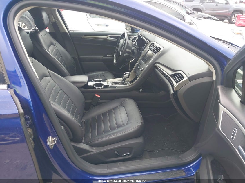 2013 FORD FUSION HYBRID auction photo 5