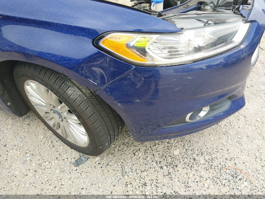 2013 FORD FUSION HYBRID auction photo 6