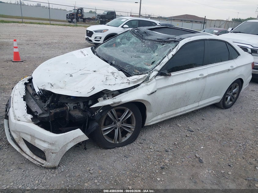 2019 VOLKSWAGEN JETTA auction photo 2