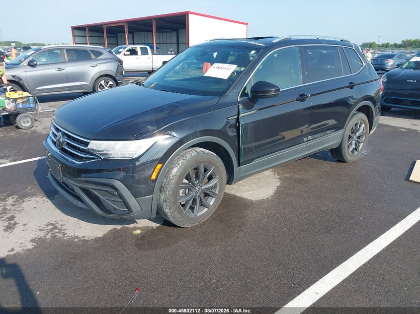 Vin: 3vv2b7ax8nm040100, lot: 46300943, volkswagen tiguan 2.0t se 20222