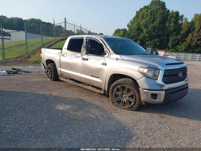 TOYOTA TUNDRA - zdjęcie 1