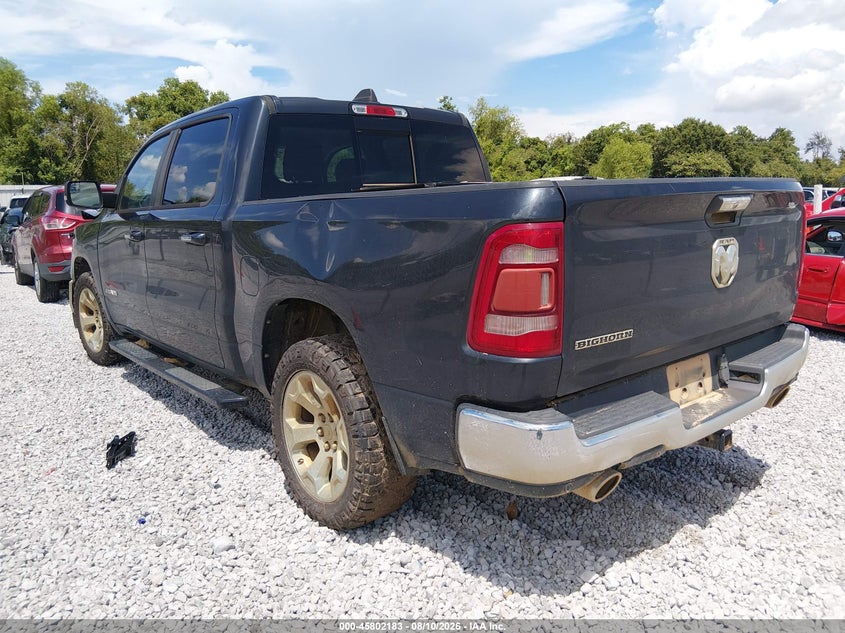2019 RAM 1500 auction photo 3