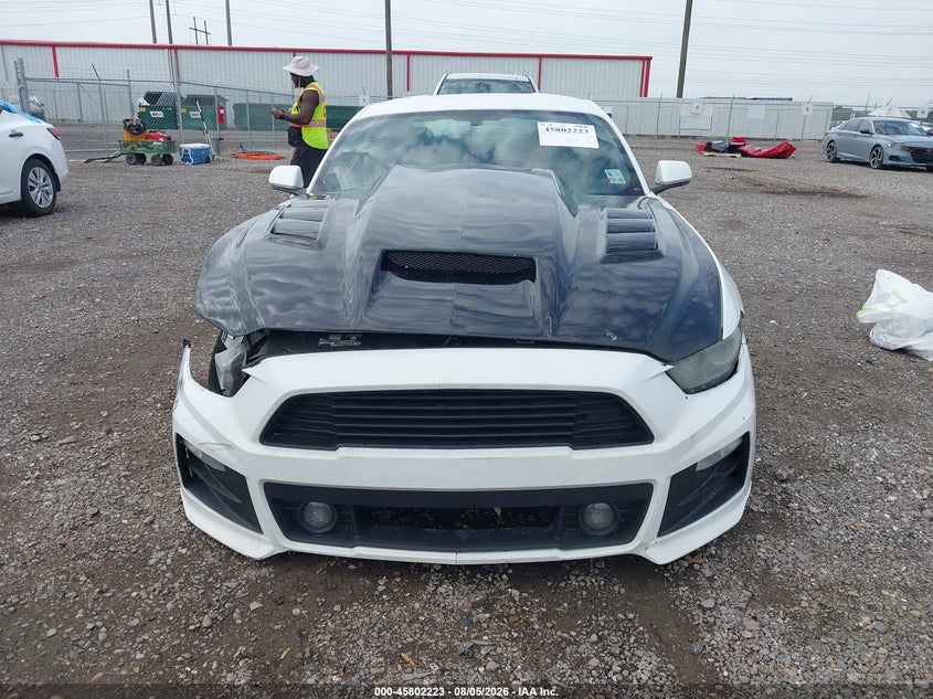 2015 FORD MUSTANG auction photo 6