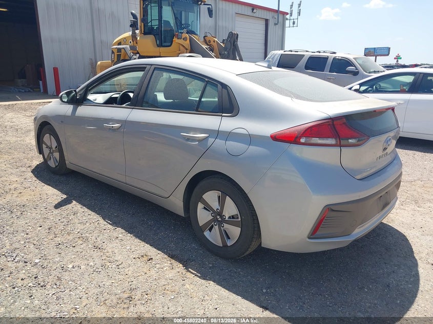 2020 HYUNDAI IONIQ HYBRID auction photo 3