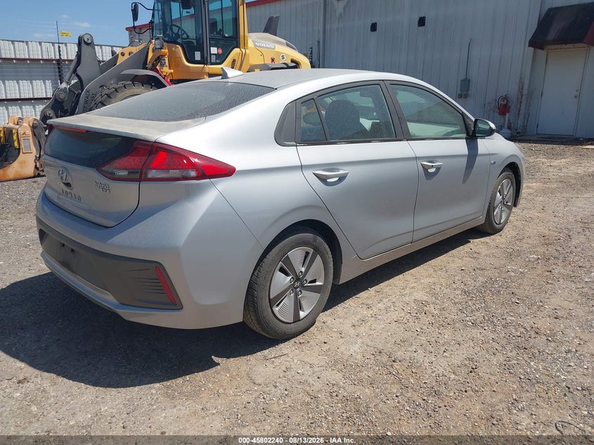 2020 HYUNDAI IONIQ HYBRID auction photo 4
