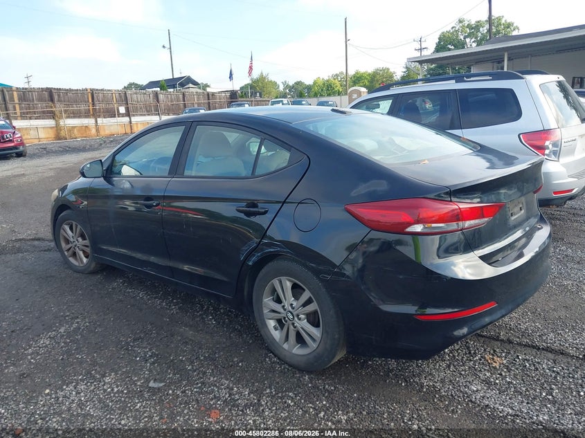 Vin: kmhd84lf8hu176263, lot: 46301117, hyundai elantra se 20173