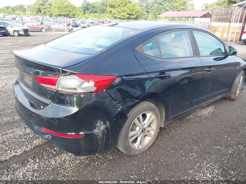 Vin: kmhd84lf8hu176263, lot: 46301117, hyundai elantra se 20174