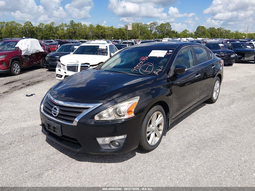 2013 Nissan Altima, Right Side, IAAI, VIN 1N4AL3AP5DN428606 — photo 2