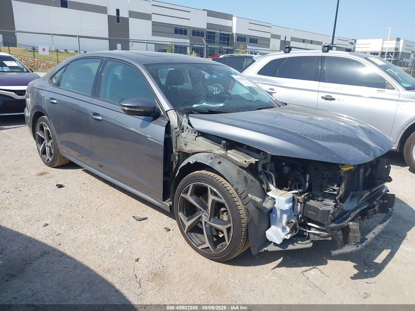 2020 VOLKSWAGEN PASSAT auction photo 1