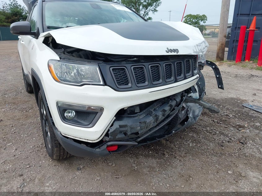 2017 JEEP NEW COMPASS auction photo 6