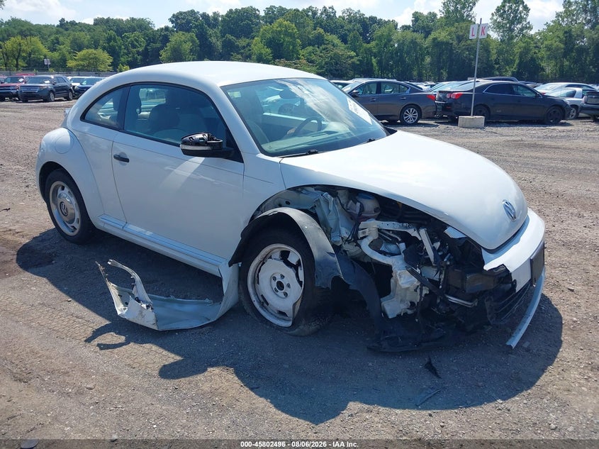 2016 VOLKSWAGEN BEETLE auction photo 1