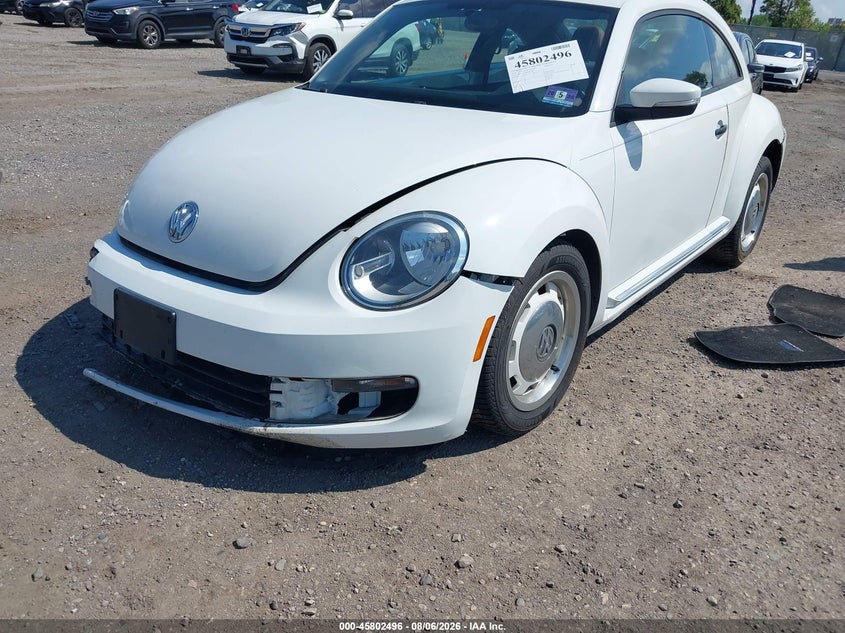 2016 VOLKSWAGEN BEETLE auction photo 6